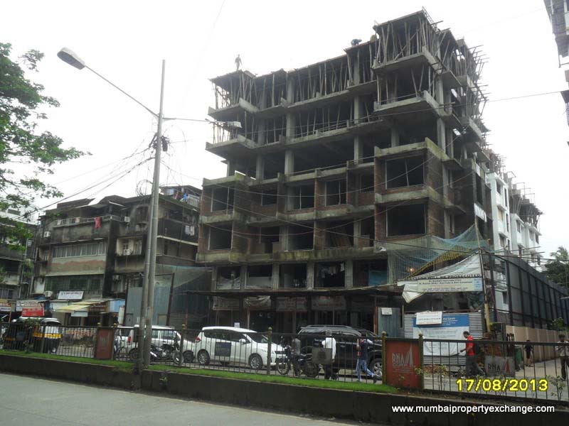 Flat on rent in Sapphire Enclave, Goregaon West