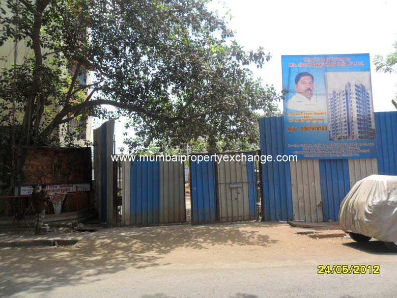 Flat on rent in Shanti Suburbia, Malad West