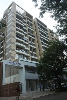 Laxcon Plaza by Laxman Construction Pvt Ltd