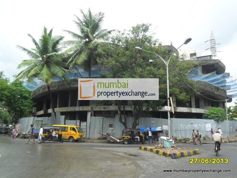 Flat / Apartment on Rent / Lease / Sale in Anand Tower, Chembur, Tilak