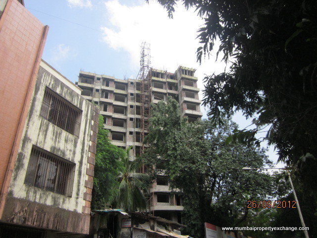 Flat on rent in Aura Apartments, Chembur