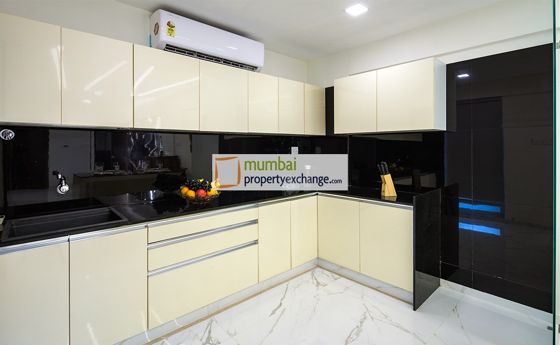 Ruparel Orion Show Flat Image-4