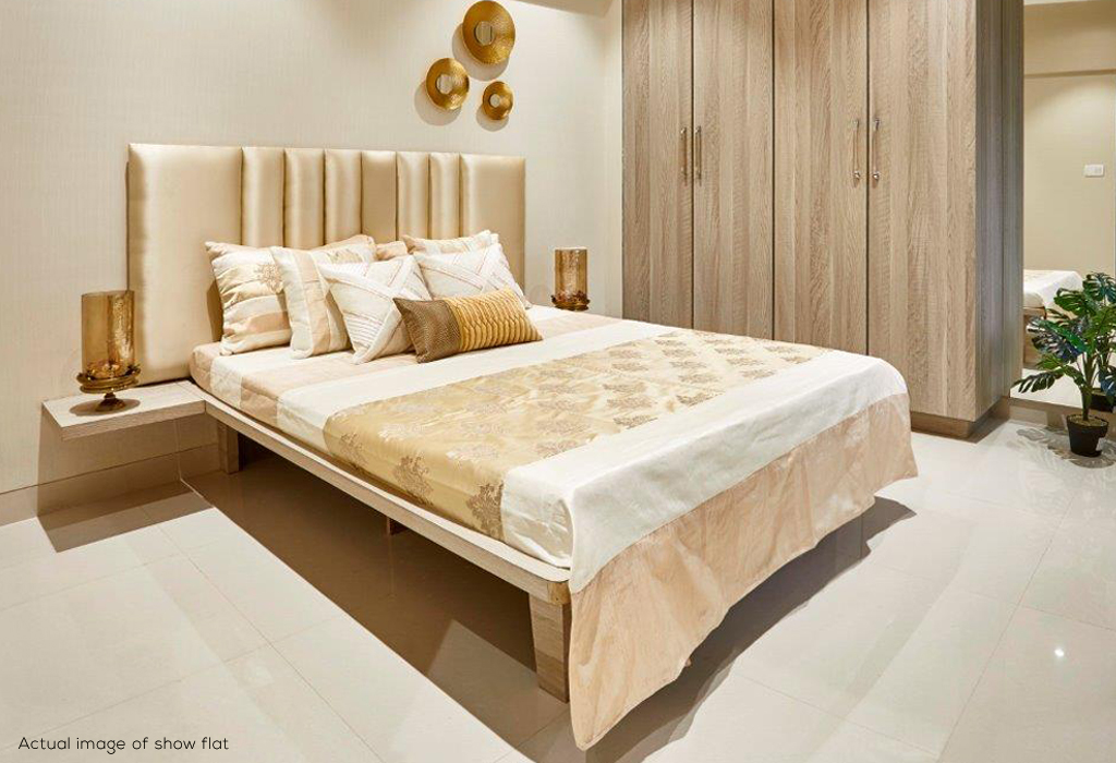 Stadium View Show Flat Image-3