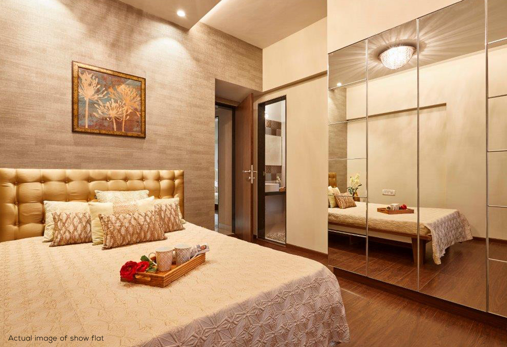 Stadium View Show Flat Image-4