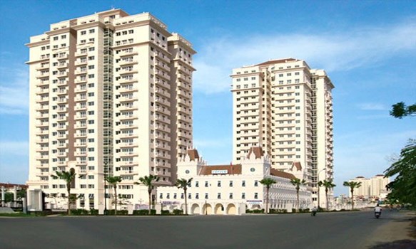 Raheja Vista B wing by K Raheja Corp