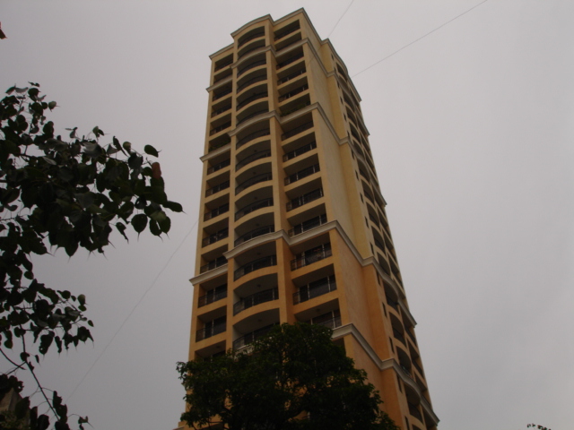 Flat on rent in Belmonte, Mahim