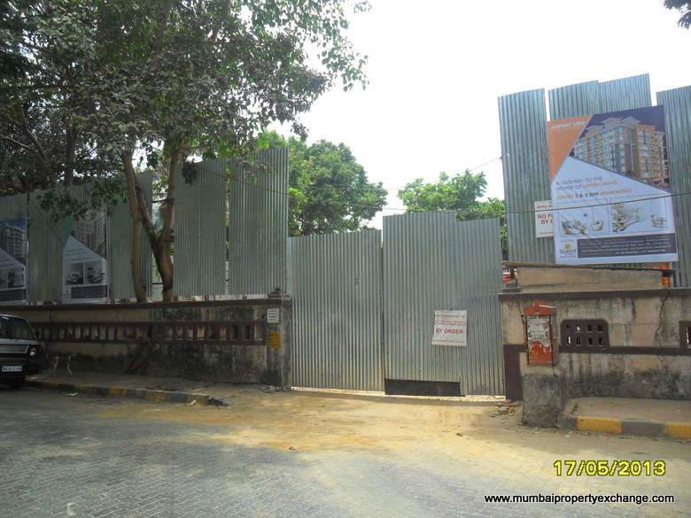 Flat on rent in Airport View, Vile Parle East