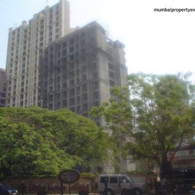 Office on rent in Runwal Heights, Mulund West