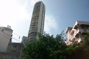 Crescent Heights, Tardeo by S D Corporation Pvt. Ltd.