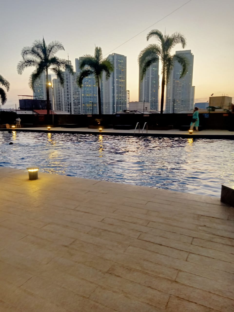 2 BHK Semi-Furnished in DB Woods, Goregaon East - Photo 6