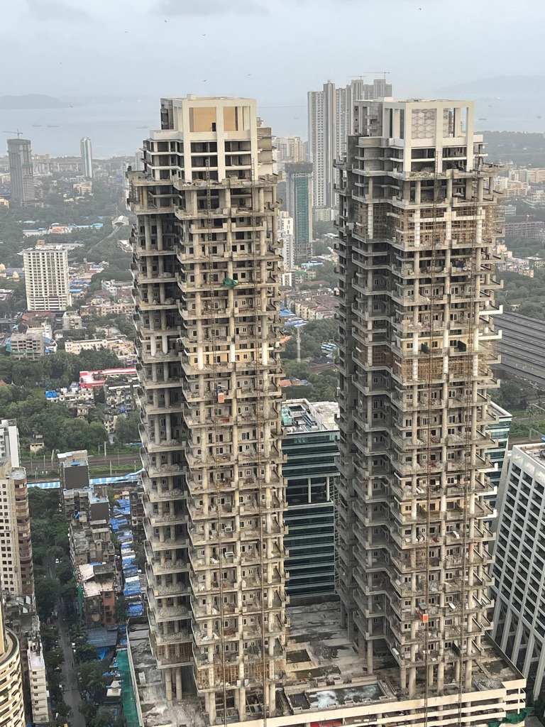 3 BHK Unfurnished in Indiabulls Sky Forest , Lower Parel