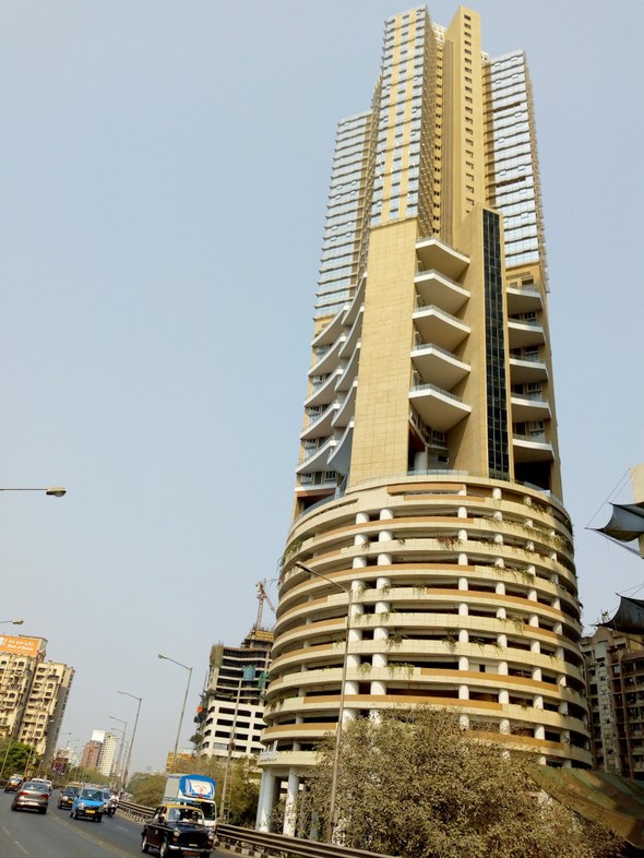 5 BHK Semi-Furnished in Indiabulls Sky , Lower Parel