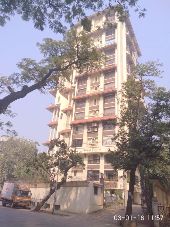 3 BHK Semi-Furnished in Regency Terraces, Khar West
