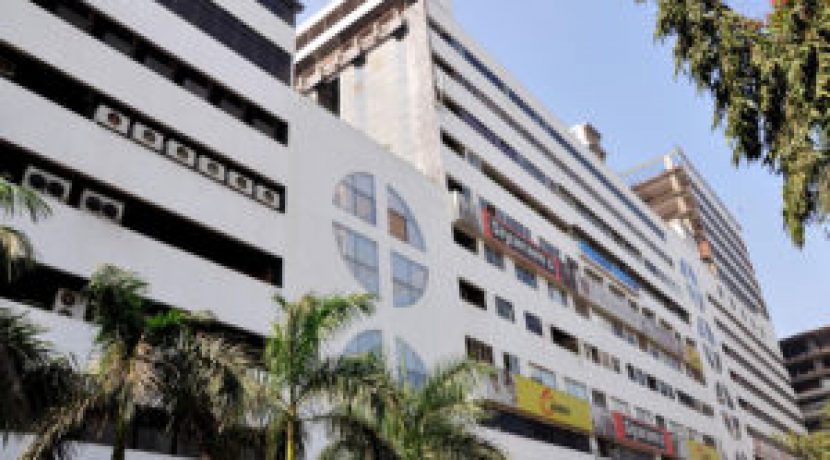 Office Space Semi-Furnished in Trade world , Lower Parel