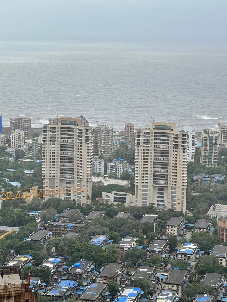 3 BHK Fully Furnished in Kalpataru Horizon, Worli - Photo 5