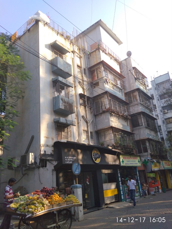 2 Semi-Furnished in Hardik Villa , Bandra West