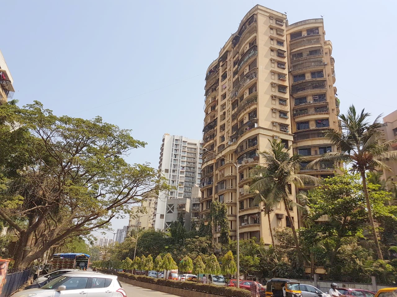 3 Semi-Furnished in Panorama Tower , Andheri West