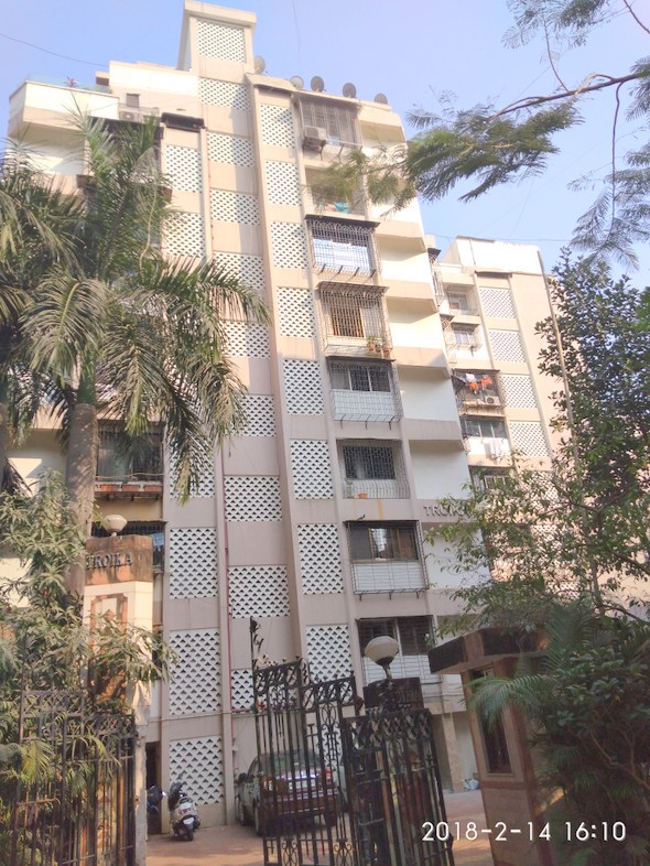 2 Semi-Furnished in Troika Apartment , Andheri West