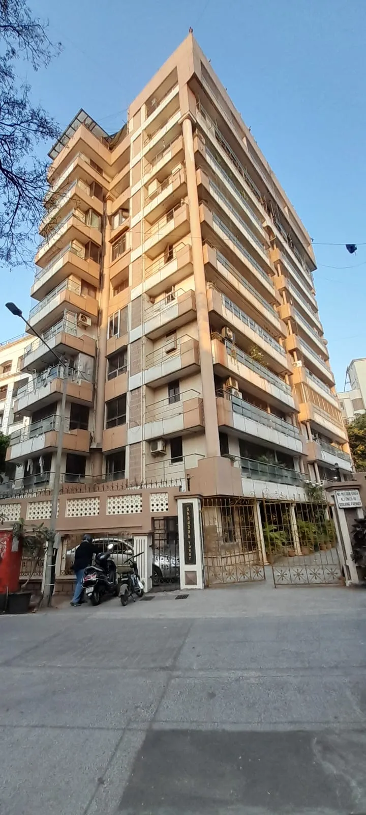 3 Semi-Furnished in Shadaab Tower , Bandra West