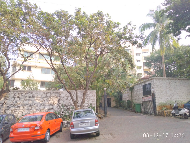 2 BHK Fully Furnished in Florida Apartment, Bandra West