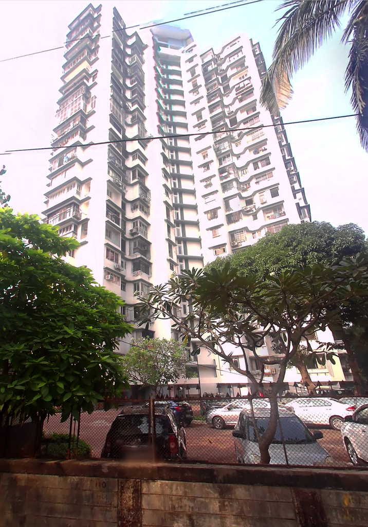2 BHK Semi-Furnished in Premium Tower, Andheri West - Photo 5