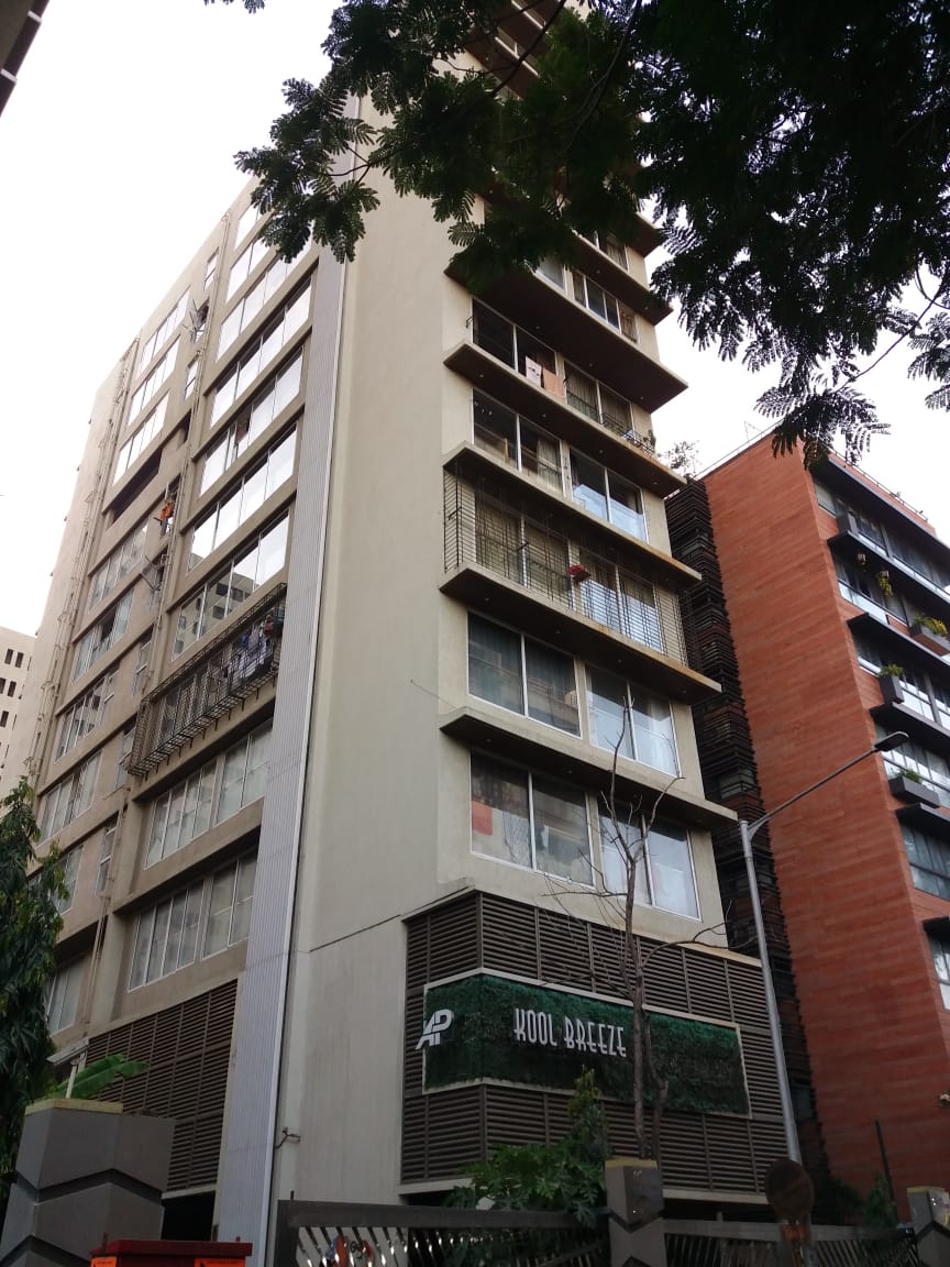 2 Semi-Furnished in Kool Breeze , Khar West