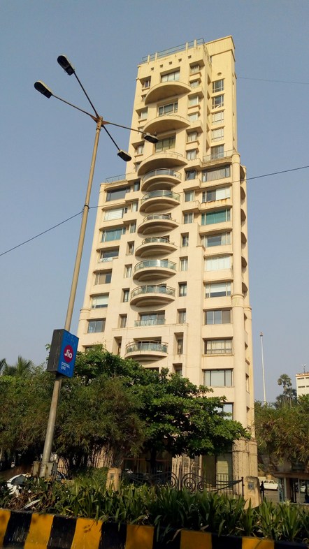 2 Semi-Furnished in Godrej Bay View , Worli