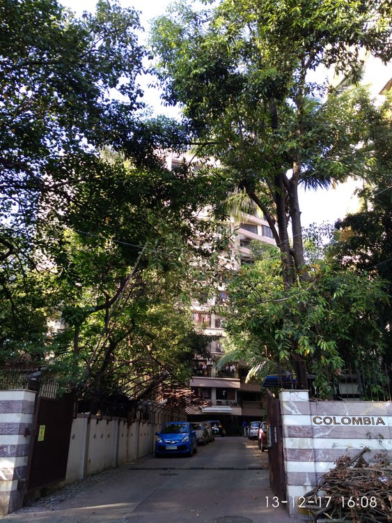 3 BHK in Colombia, Bandra West - Photo 1
