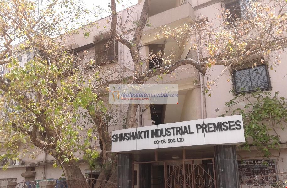 Office Semi-Furnished in Shiv Shakti Industrial Estate , Lower Parel