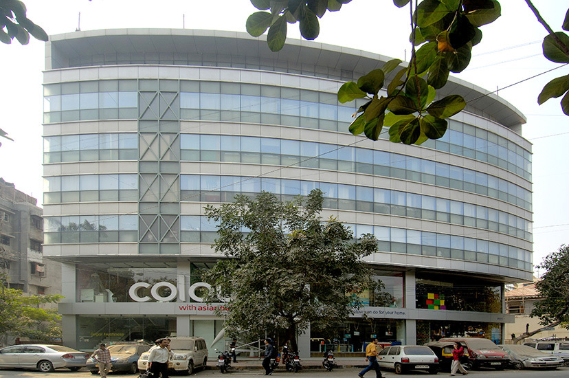 Office Semi-Furnished in Dheeraj Plaza , Bandra West