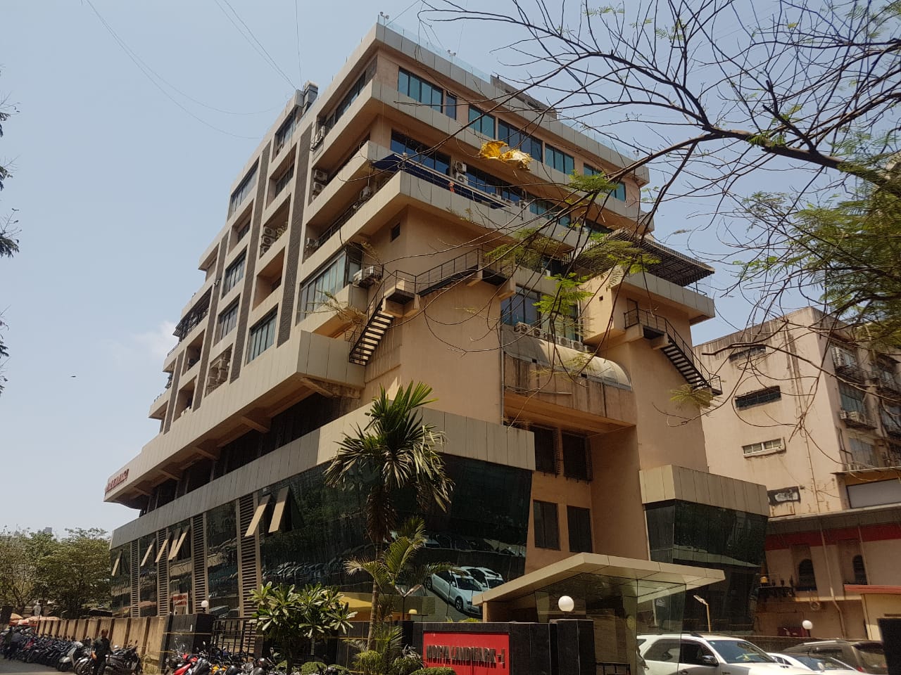 Office Semi-Furnished in Morya Landmark II , Andheri West