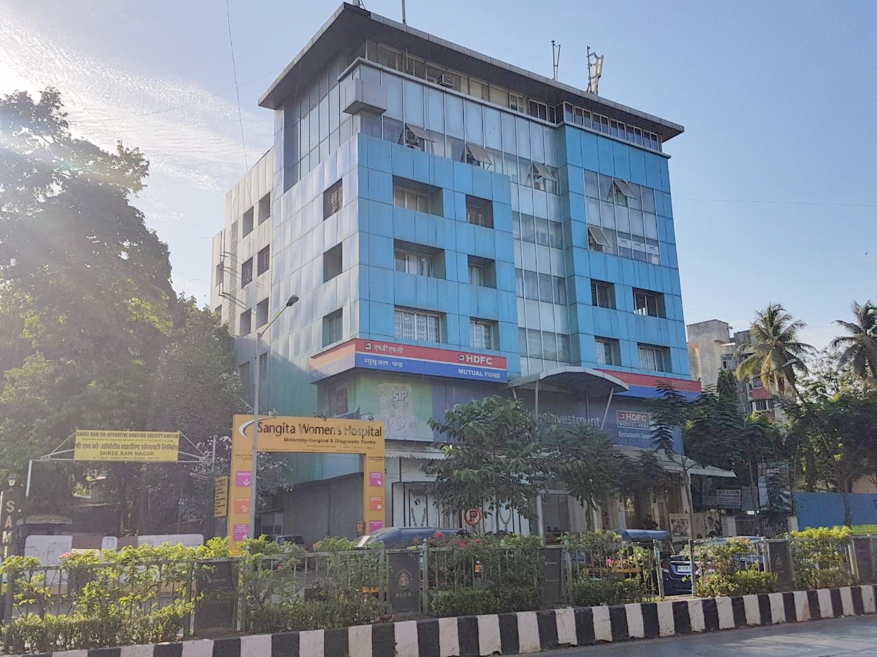 Office Semi-Furnished in Centre Square , Andheri West