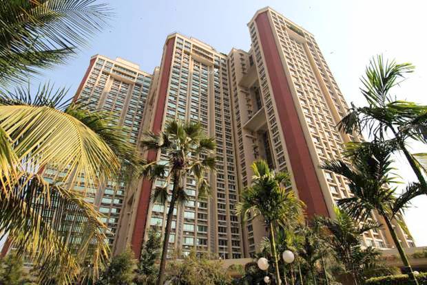 3 BHK Fully Furnished in Oberoi Gardens , Kandivali East