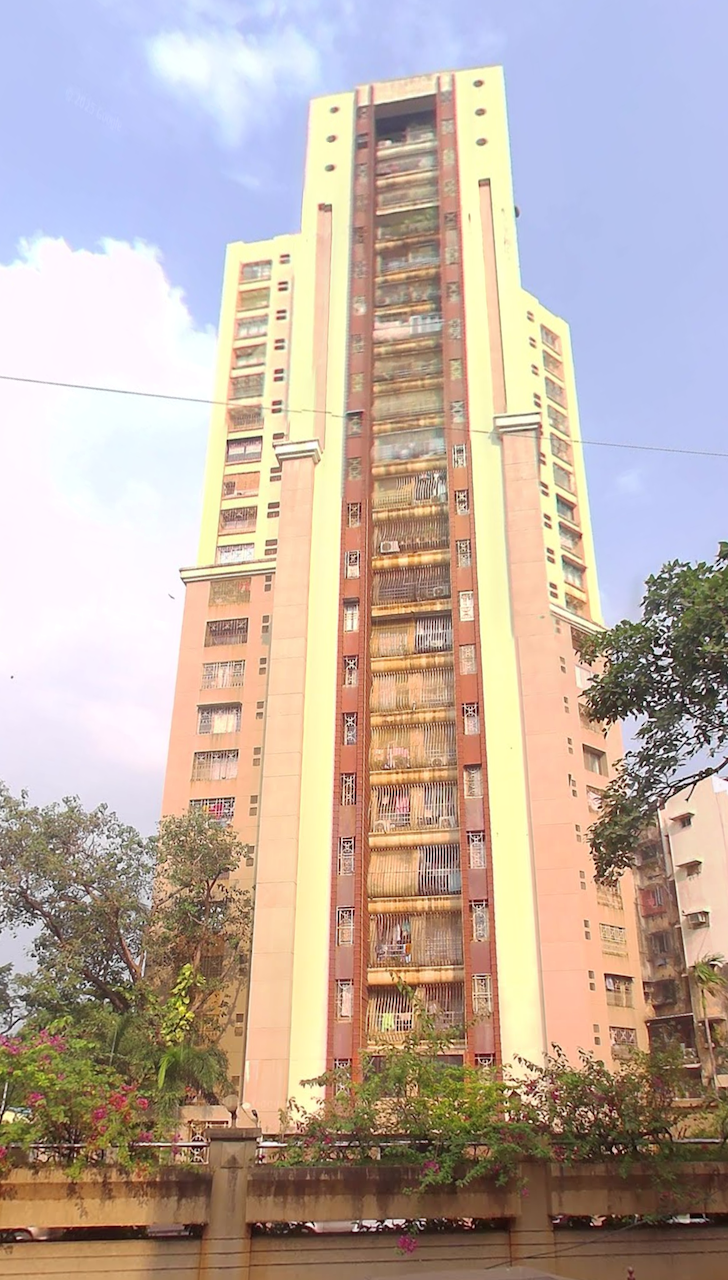 2 Semi-Furnished in Pegasus Tower , Andheri West