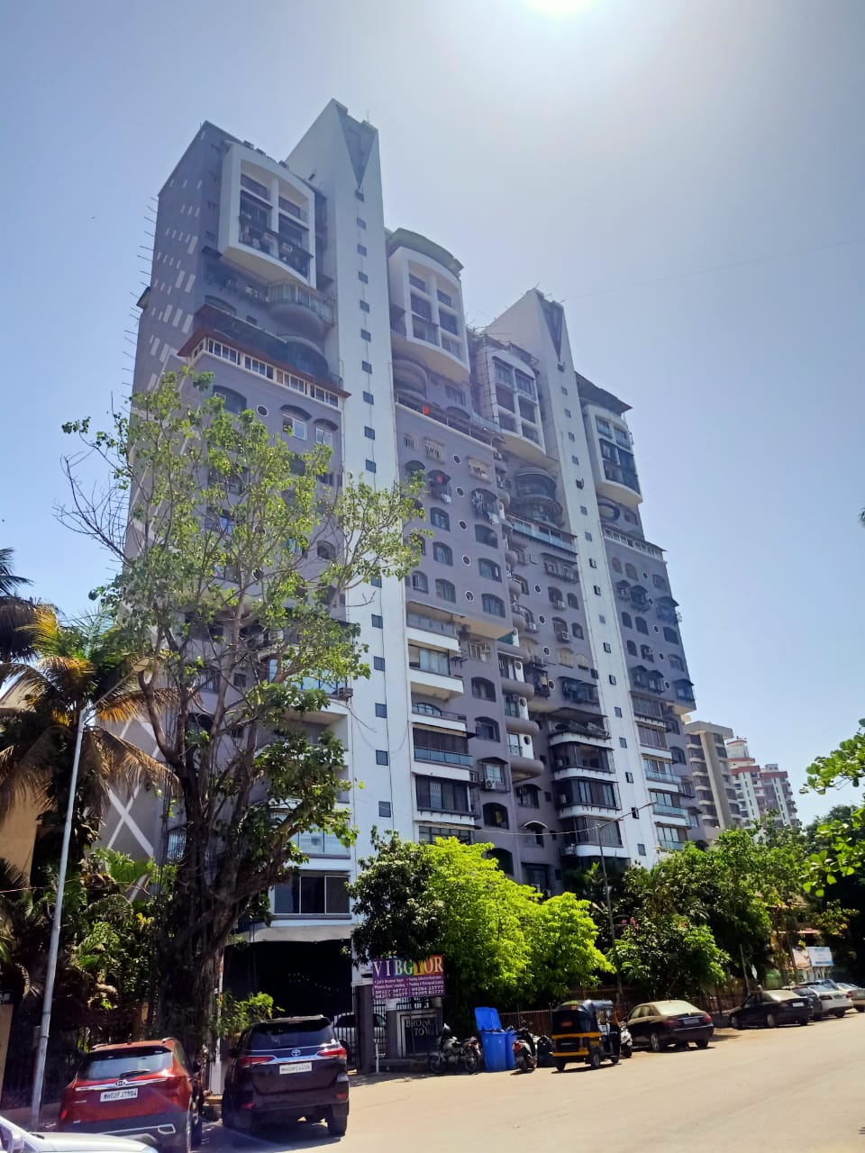 4 BHK Fully Furnished in Brook Hill Tower , Andheri West