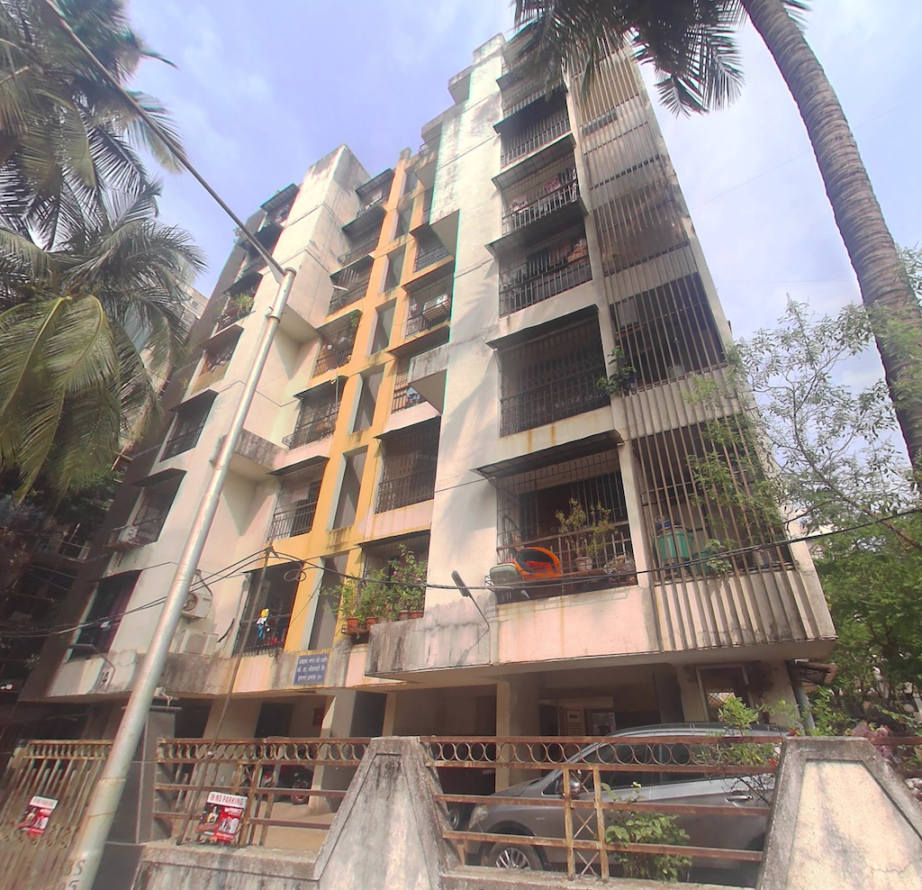 2 BHK Semi-Furnished in Shree Darshan CHS, Andheri West - Photo 2