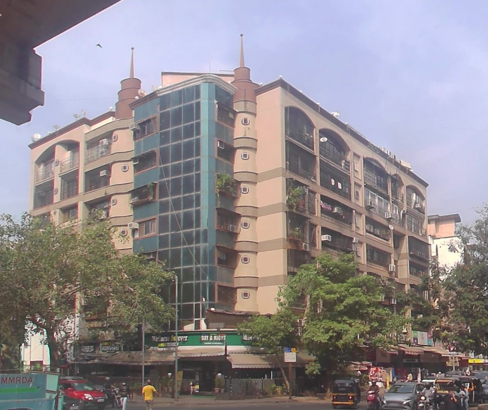 2 Semi-Furnished in New Link Palace , Andheri West