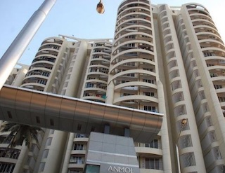 3 BHK Semi-Furnished in Anmol Tower , Goregaon West