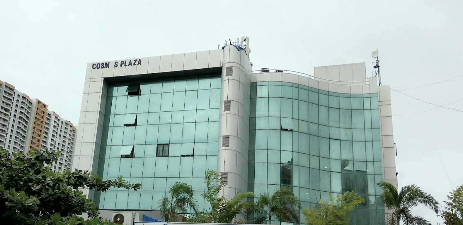 Office Fully Furnished in Cosmos Plaza, Andheri West - Photo 2