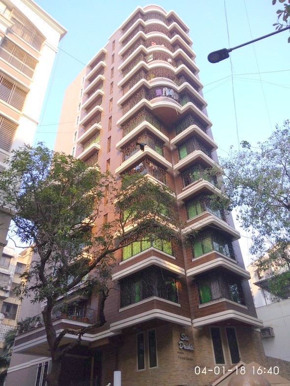 3 Semi-Furnished in Sai Drishti , Khar West