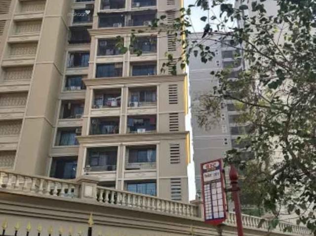 2 BHK Fully Furnished in Serenity Heights , Malad West