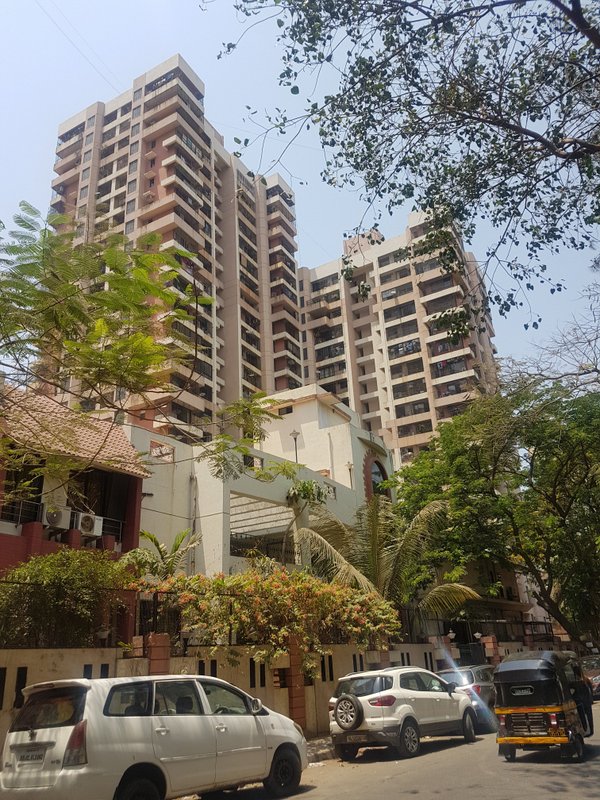 2 BHK Fully Furnished in Samartha Deep, Andheri West - Photo 2