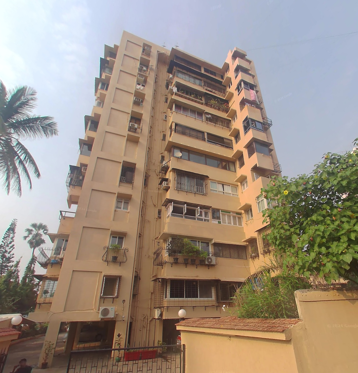 2 BHK Semi-Furnished in Dhaval Ganga, Bandra West - Photo 5