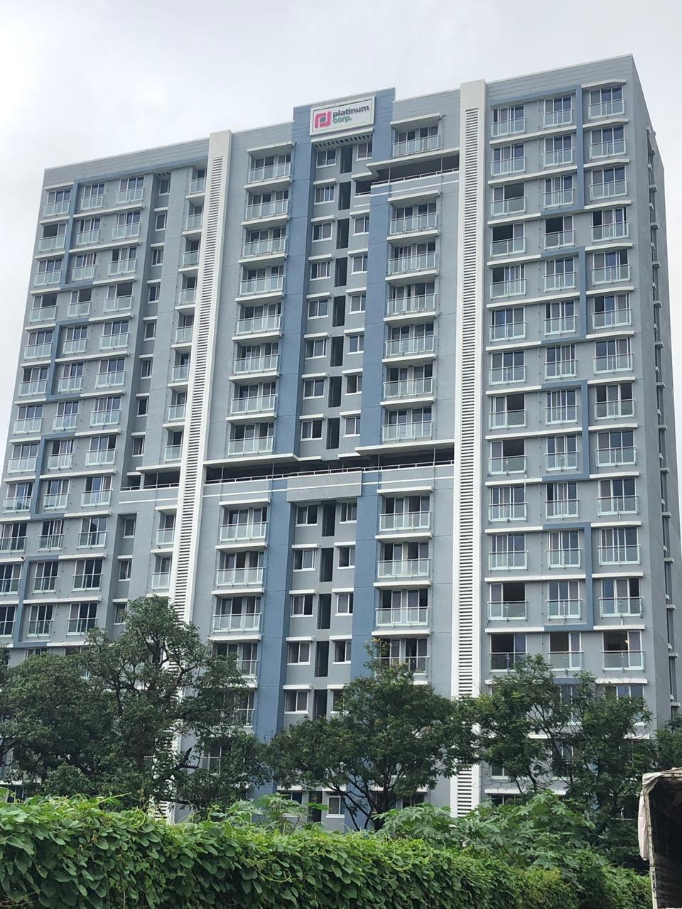 2 Semi-Furnished in Platinum Tower 1 , Andheri West