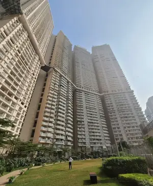 L&T Crescent Bay
