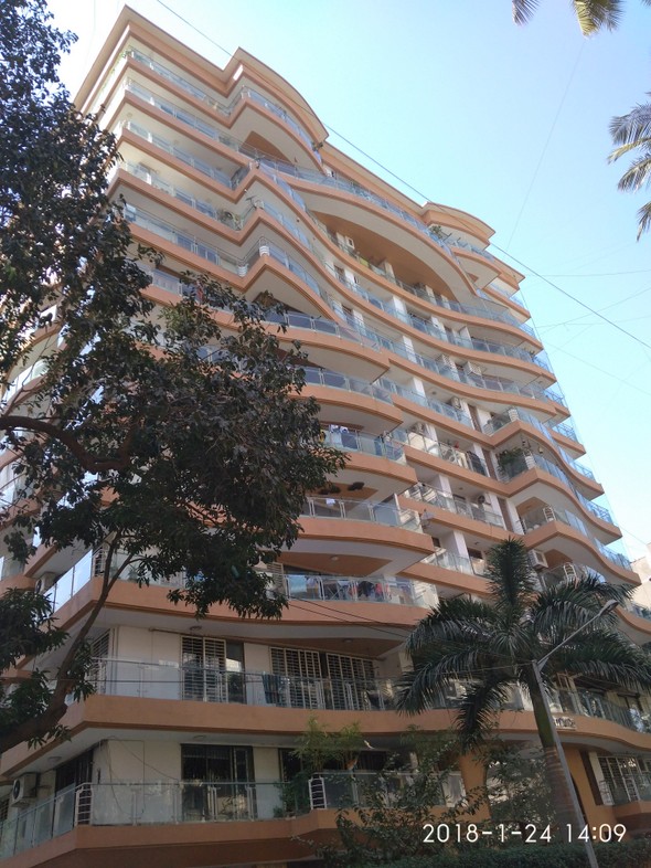 3 BHK in Solitaire, Santacruz West
