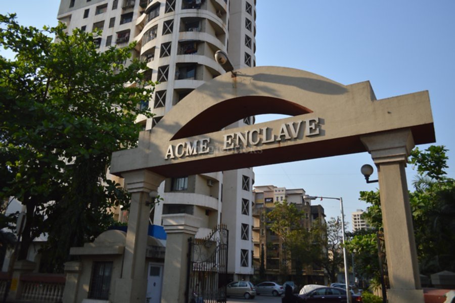 2 BHK Fully Furnished in Acme Enclave , Malad West