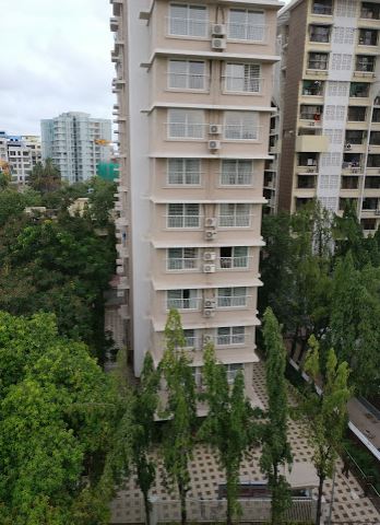 3 BHK Semi-Furnished in Shreyas , Nariman Point