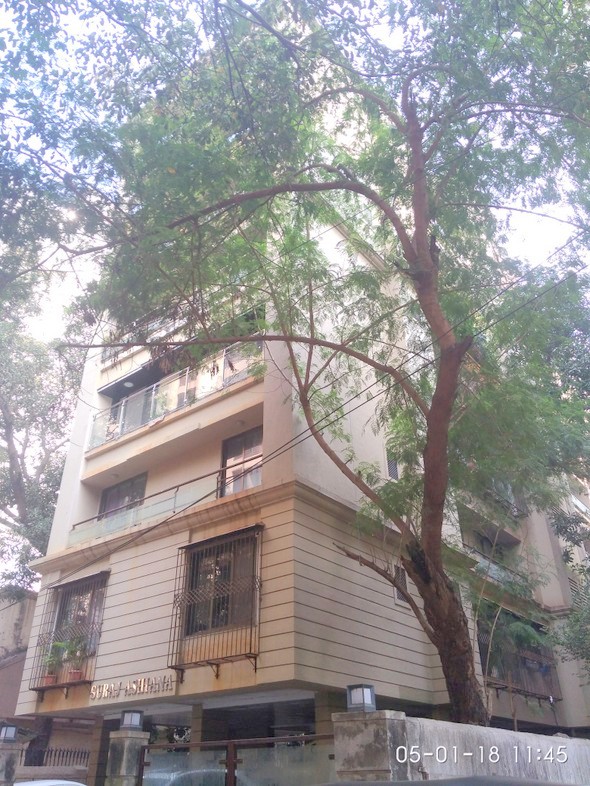 2 Semi-Furnished in Suraj Ashiana , Khar West