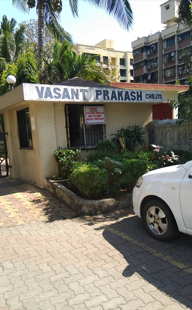 2 BHK Fully Furnished in Vasant Prakash, Andheri West - Photo 2